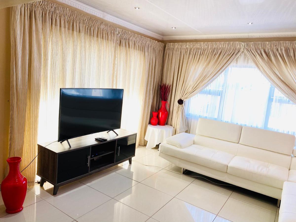 River Valley Guest House Butterworth Exterior foto